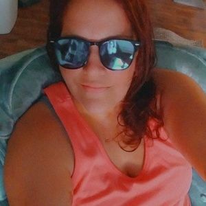 Meet your Posher, Debra